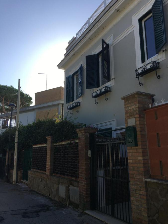 La Terrazza Sul Mare Villa Santa Marinella Bagian luar foto